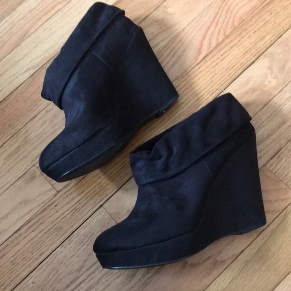 Kelsi Dagger black bootie - Picture 4 of 8